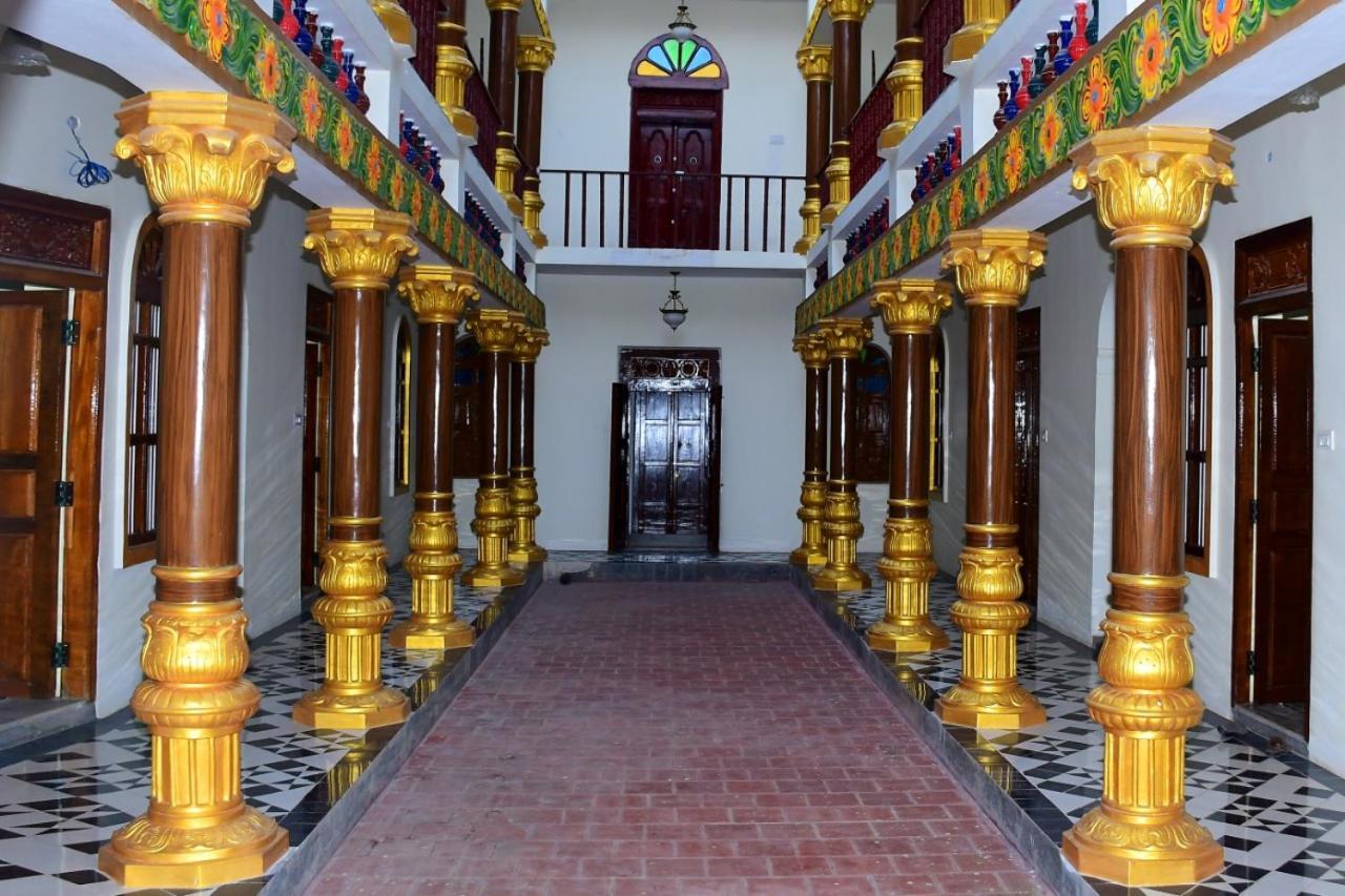 Chettinad Manor Hotel Kānādukāttān Eksteriør billede